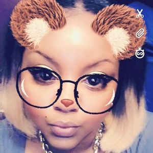 Meet your Posher, Kim